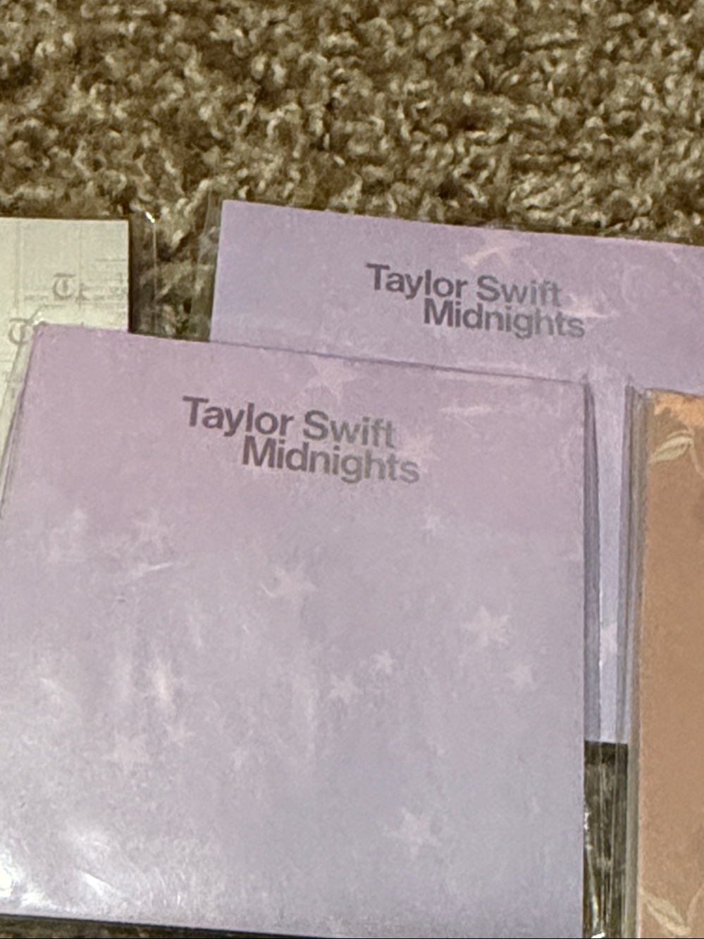 Set of 18 Taylor Swift-themed 3”x3” sticky note pads (some duplicates) - NEW - Picture 10 of 11